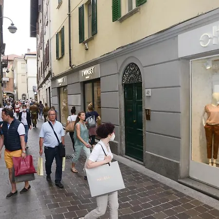 Comolakehouse Apartment *