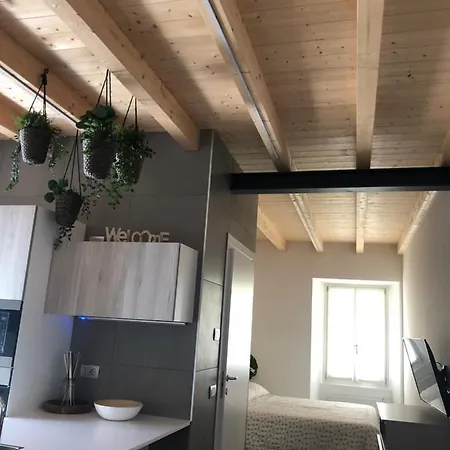 Comolakehouse * كومو