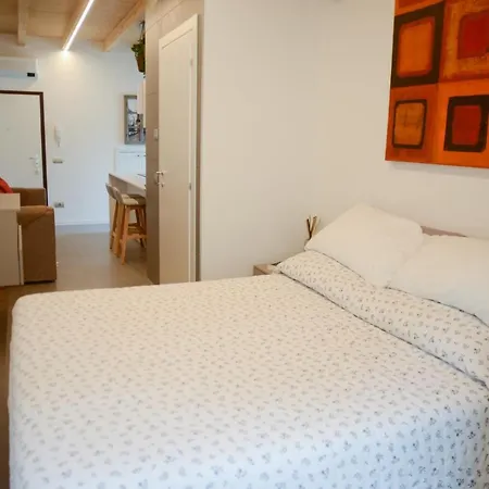 Comolakehouse Como