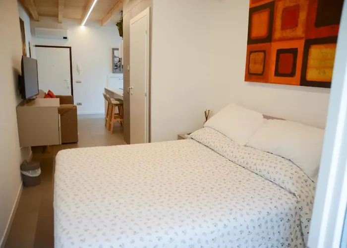 Comolakehouse Como