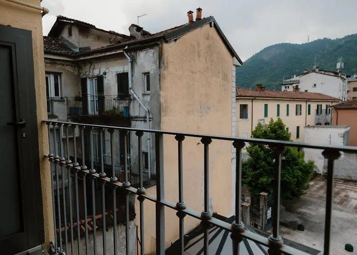 Comolakehouse Apartamento